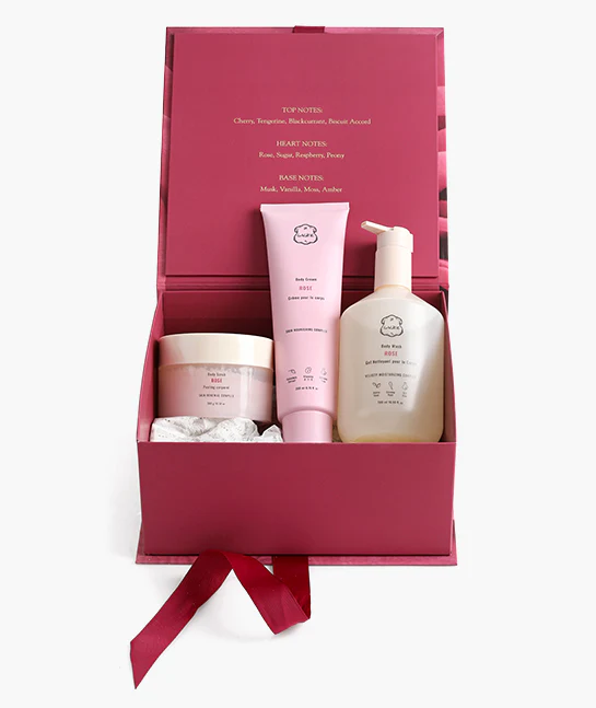 Rose Medium Gift Set - Image 2