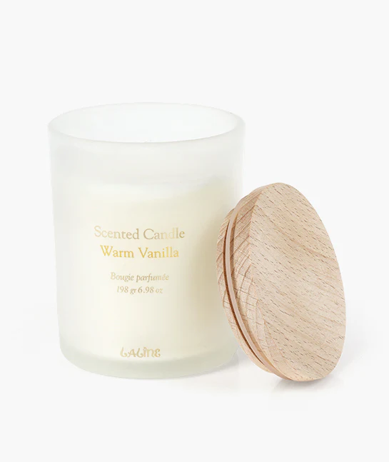 Warm Vanilla Scented Candle - 198 g
